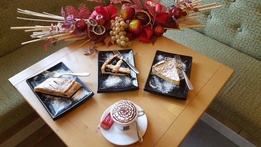 Hotel Gran Vacanze Rooms & Apartments 迪马罗 外观 照片