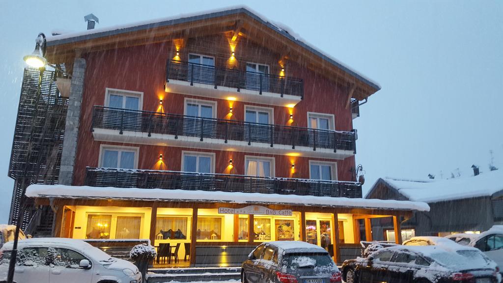 Hotel Gran Vacanze Rooms & Apartments 迪马罗 外观 照片