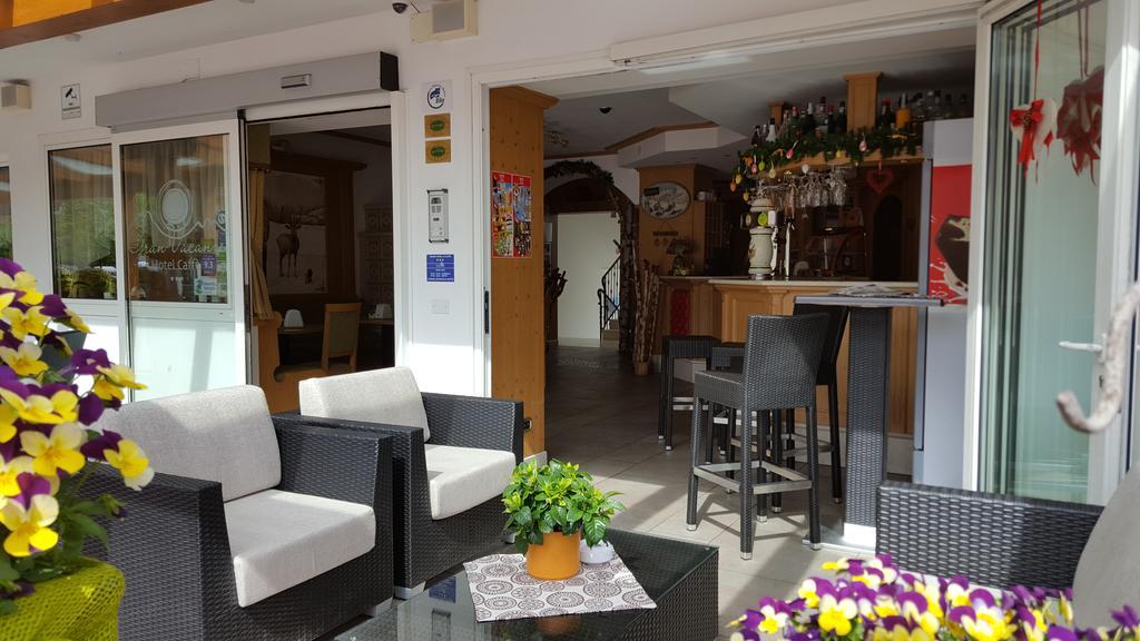Hotel Gran Vacanze Rooms & Apartments 迪马罗 外观 照片